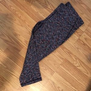 Hot Pink/Navy Blue Capris from GapBody XL
